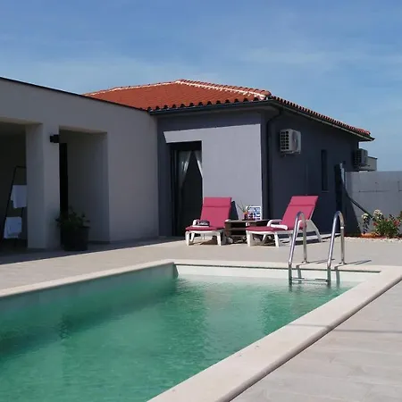 Villa Sugari *