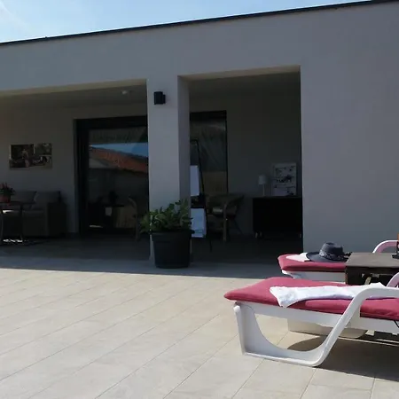 Sugari Villa Barban